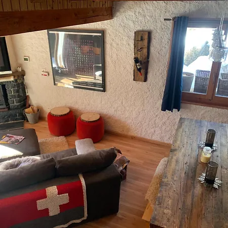 Master Bedroom - بيت خشبي